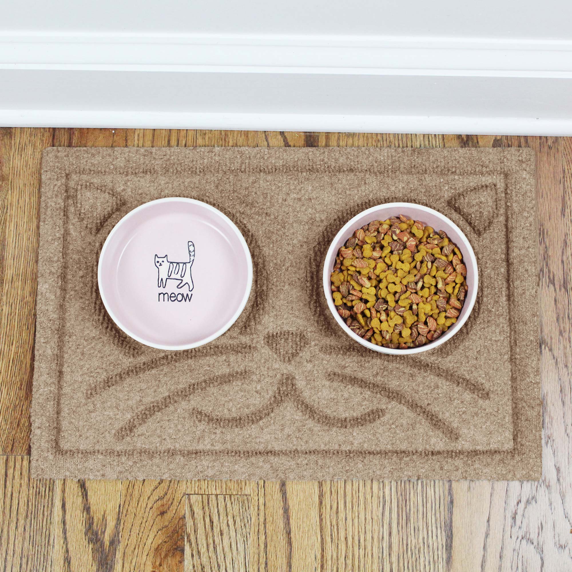 WaterHog® Kitty Face Bowl Mat