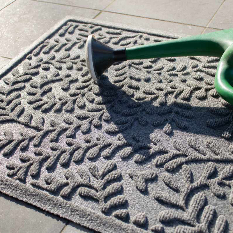 WaterHog® Boxwood Indoor/Outdoor Doormat