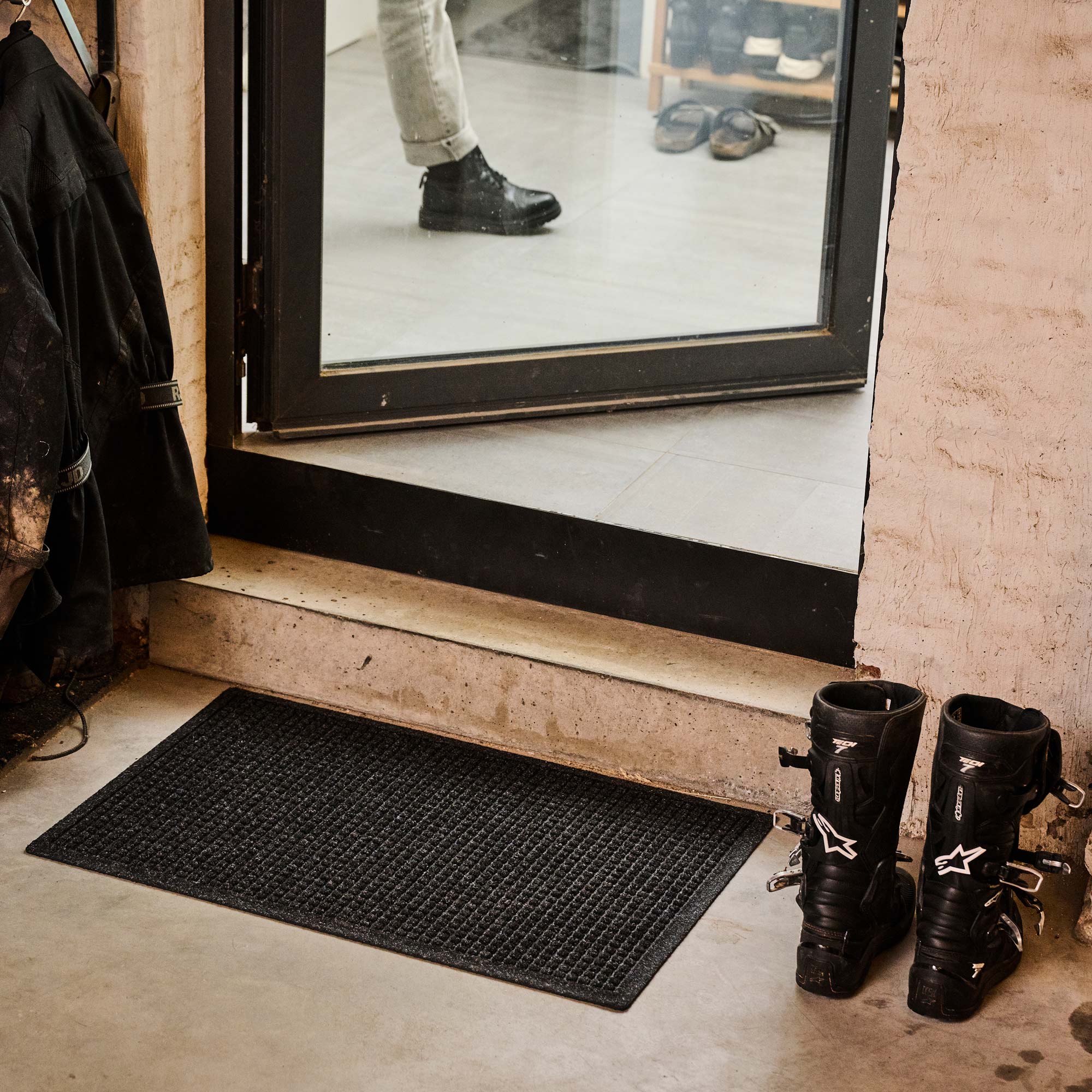 WaterHog® Squares Indoor/Outdoor Doormat