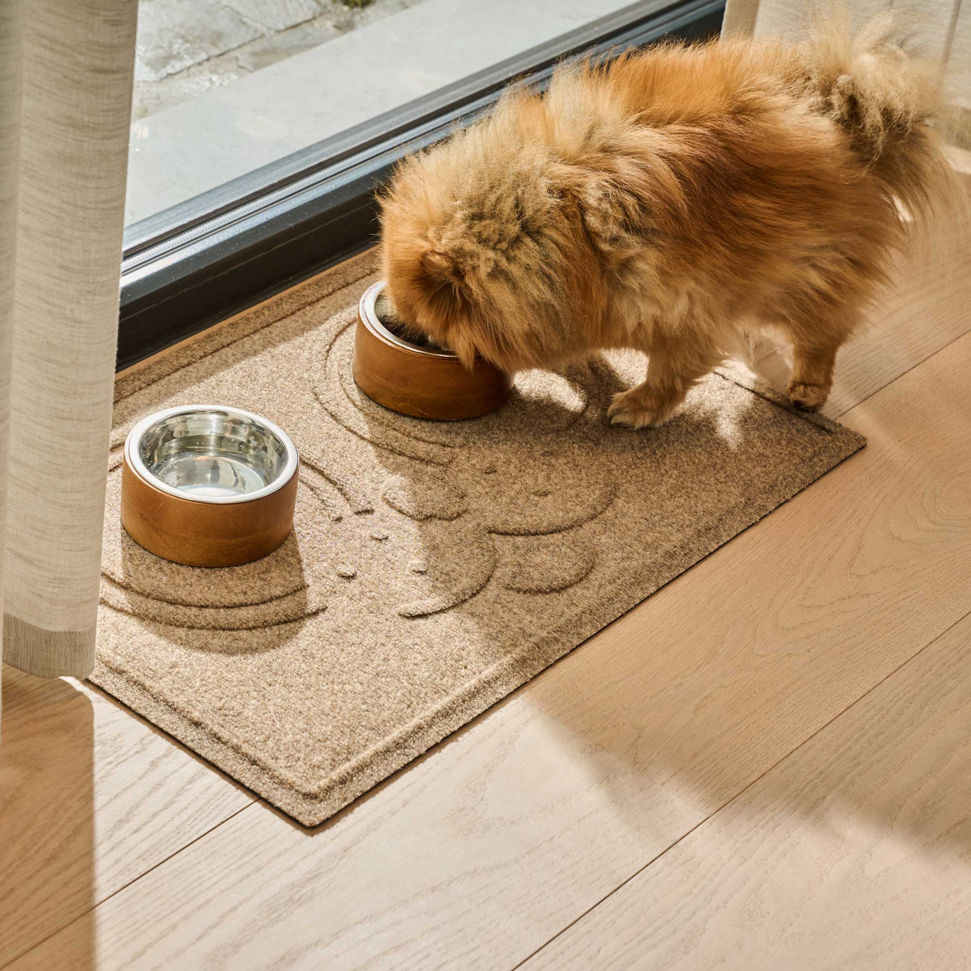 WaterHog® Puppy Face Bowl Mat