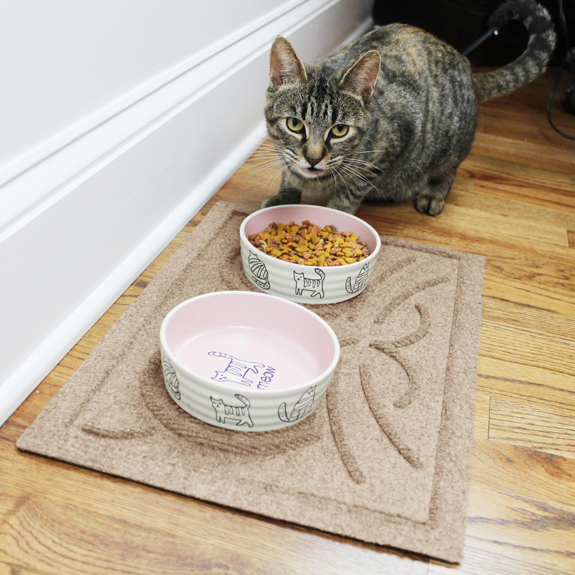 WaterHog® Kitty Face Bowl Mat